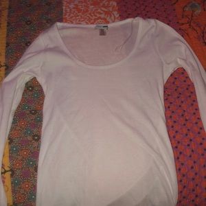 FASHION NOVA WHITE LONG SLEEVE SHIRT🦋😍